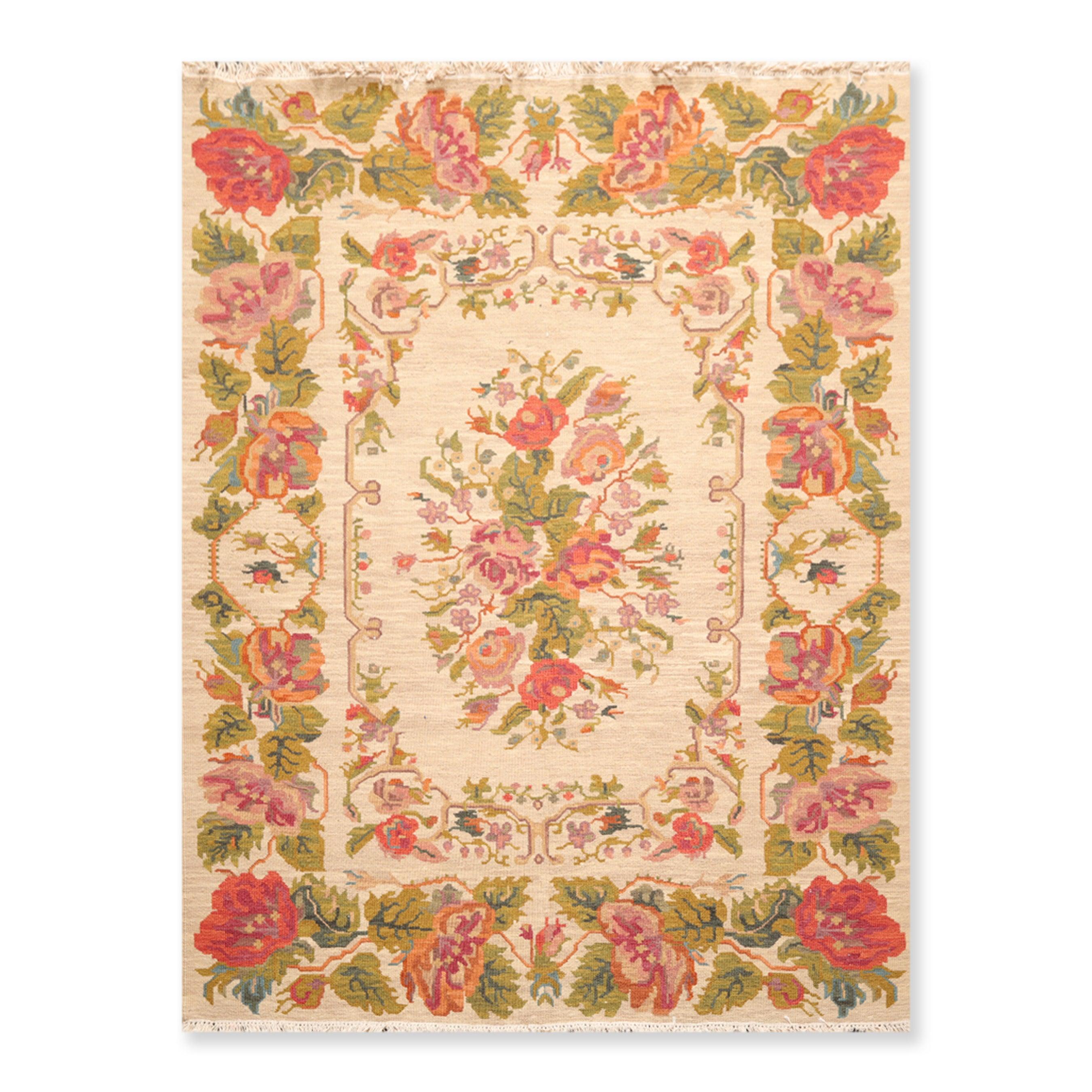 5'6" x 7'6" Hand Knotted Wool Reversible Floral Area Rug Beige